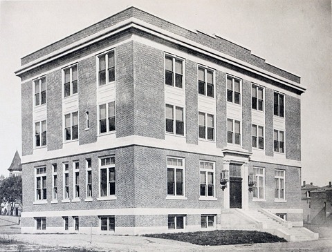 The Nutrition Laboratory at Boston, MA (Biodiversity Heritage Library)